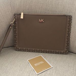 NWOT Michael Kors clutch